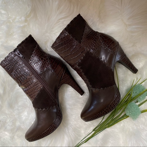 Gianni Bini Shoes - Gorgeous Gianni Bini Vintage Patchwork Booties